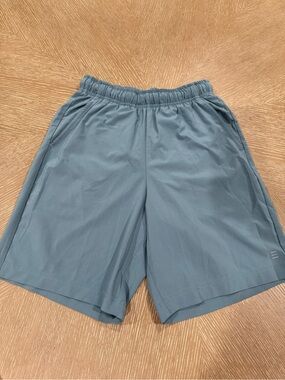 Free Fly Boys Youth Size Large 14-16 athletic lightweight shorts